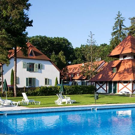 Отель Abbazia Country Club Nemesnep Экстерьер фото