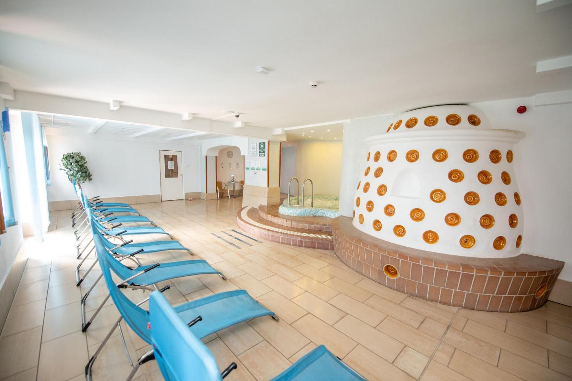 Отель Abbazia Country Club Nemesnep Экстерьер фото